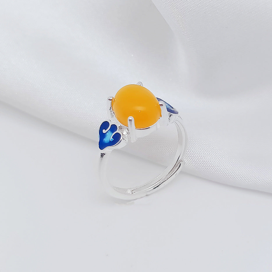 Tsinglong-Beeswax Ruyi Cabochon Ring