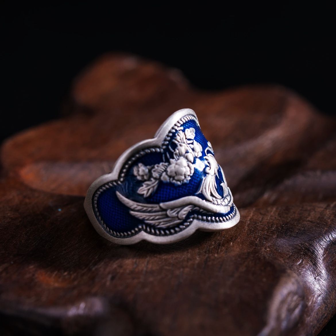 Tsinglong-Enamel Blue Peony Phoenix Ring