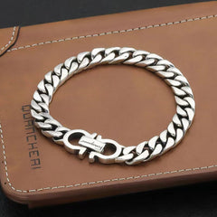 Tsinglong-Woven Whip-Inspired Bracelet